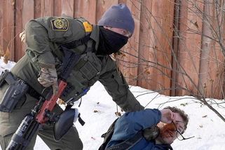 Nechci skončit bez soudu ve vězení. Trumpova Amerika odrazuje turisty